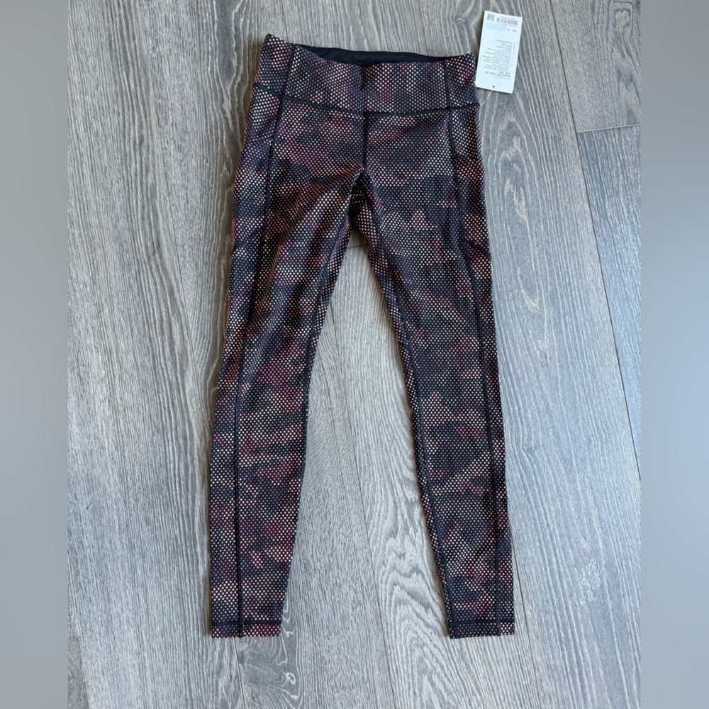 Lululemon Speed Tight V *SeaWheeze in High Tempo Camo Reflective Grey Multi